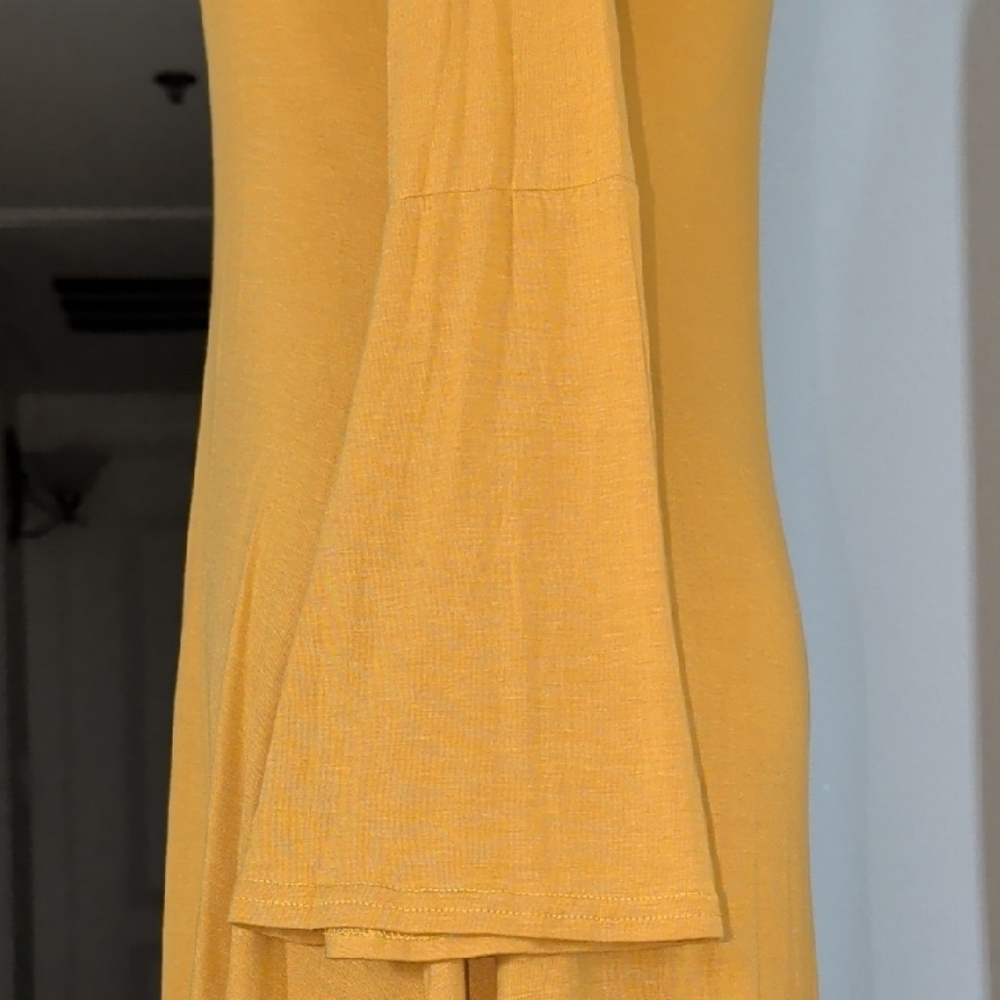 NWT Boohoo Yellow Long Sleeve Cut-Out Dress - Picture 5 of 7